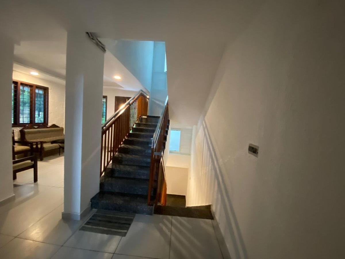 Five Bedroom Villa Munnar Extérieur photo