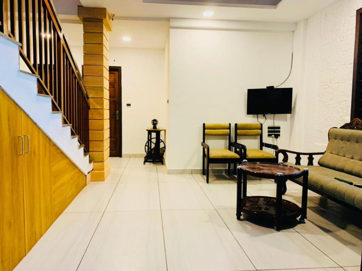 Five Bedroom Villa Munnar Extérieur photo
